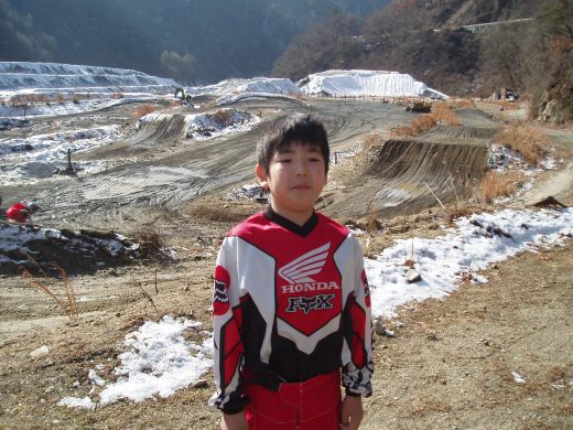 オートパーク　クワ