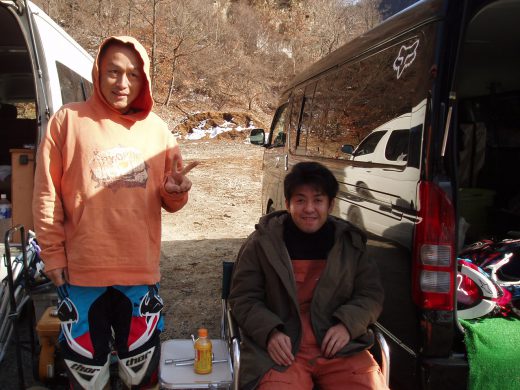 オートパーク　クワ