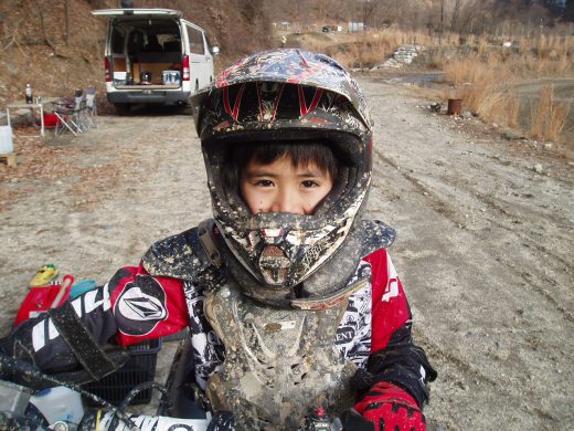 オートパーク　クワ