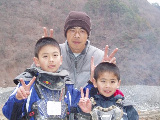 オートパーク　クワ