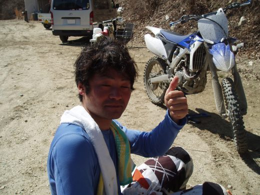 オートパーク　クワ