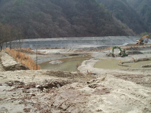 オートパーク　クワ