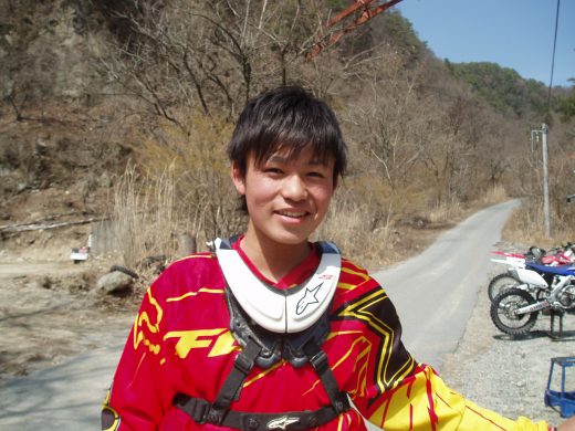 オートパーク　クワ