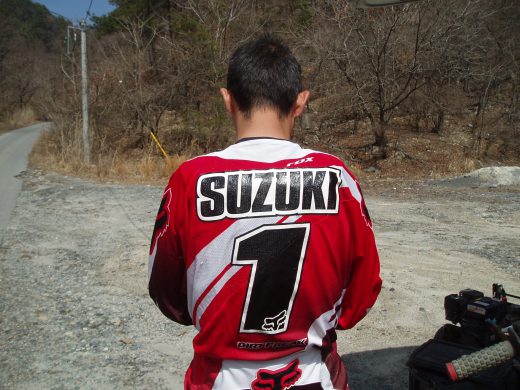 オートパーク　クワ