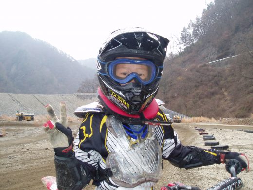 オートパーク　クワ