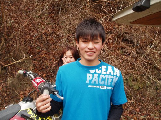 オートパーク　クワ