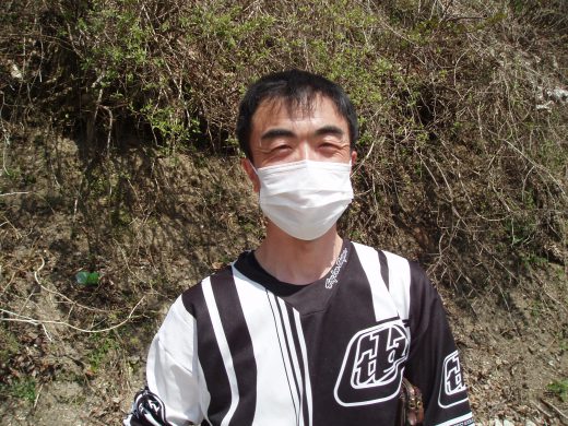 オートパーク　クワ