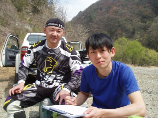 オートパーク　クワ