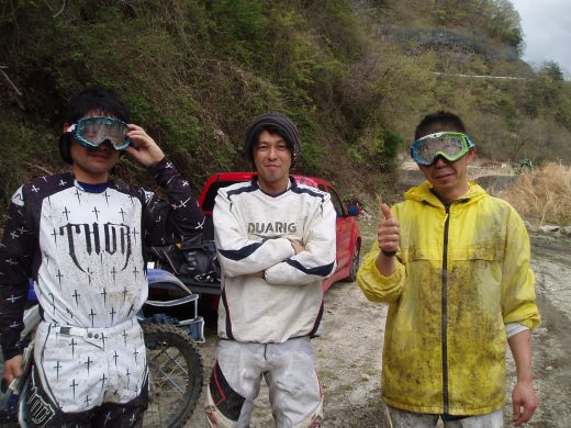 オートパーク　クワ