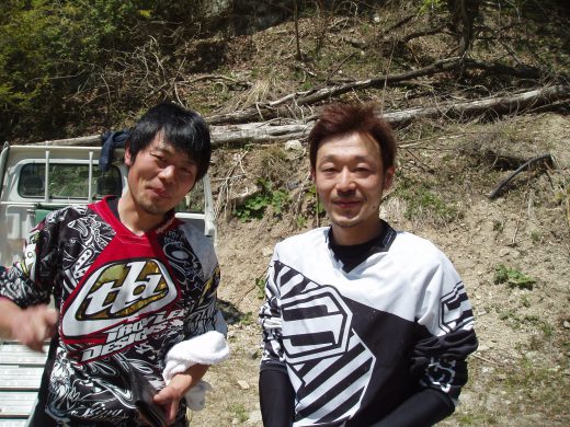 オートパーク　クワ