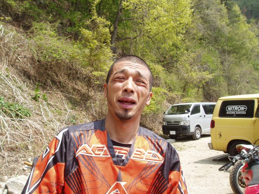 オートパーク　クワ