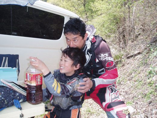 オートパーク　クワ