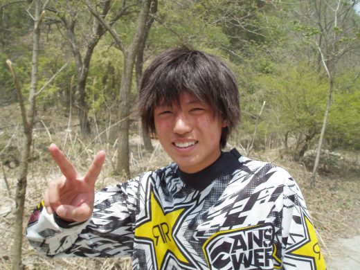 オートパーク　クワ