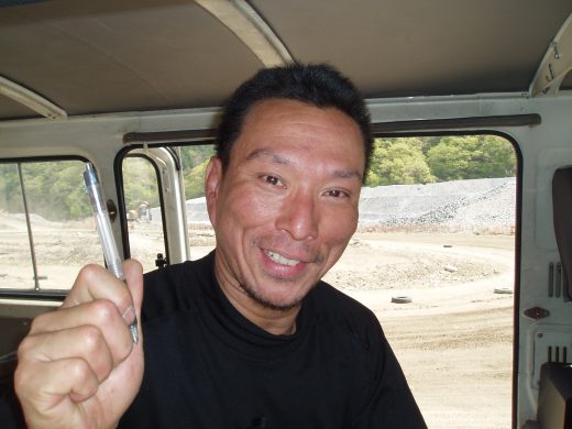 オートパーク　クワ