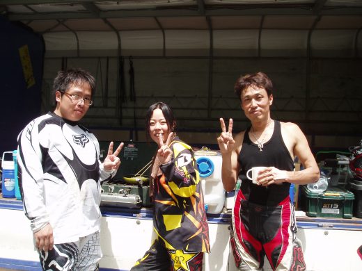 オートパーク　クワ