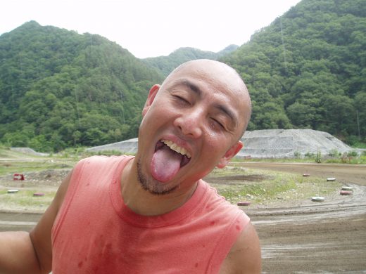 オートパーク　クワ