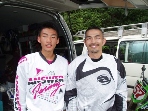 オートパーク　クワ