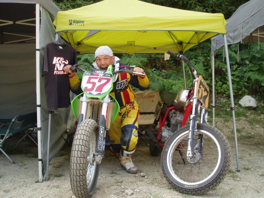 オートパーク　クワ