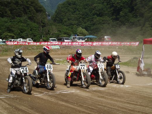 オートパーク　クワ