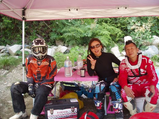 オートパーク　クワ