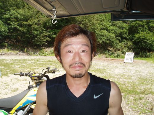 オートパーク　クワ