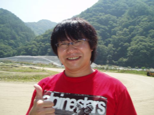 オートパーク　クワ