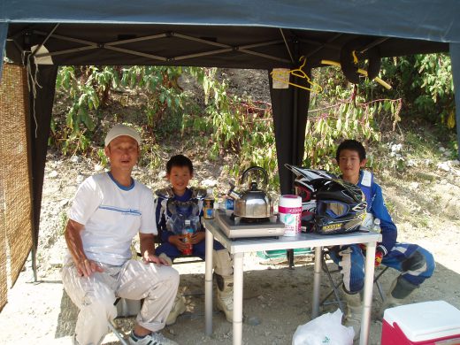 オートパーク　クワ