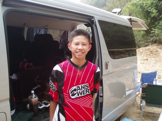 オートパーク　クワ