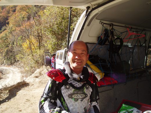 オートパーク　クワ