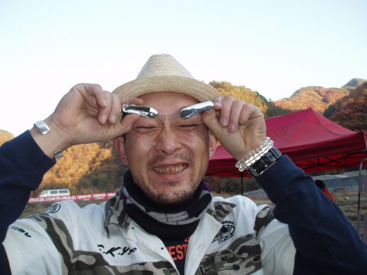 オートパーク　クワ