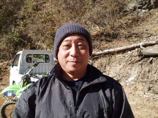 オートパーク　クワ