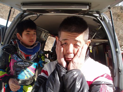 オートパーク　クワ