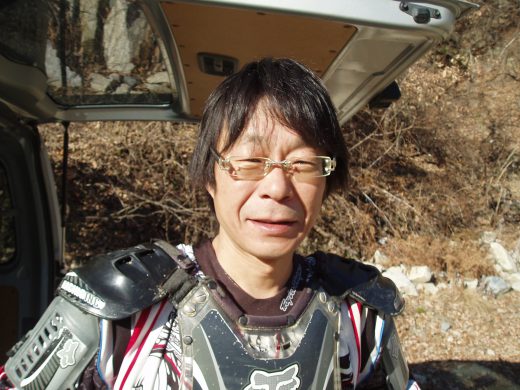 オートパーク　クワ