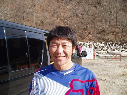 オートパーク　クワ