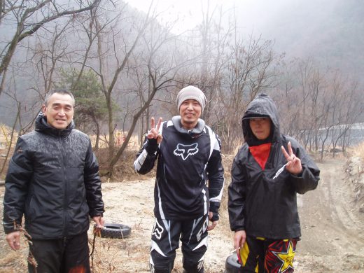 オートパーク　クワ