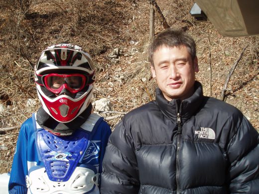 オートパーク　クワ