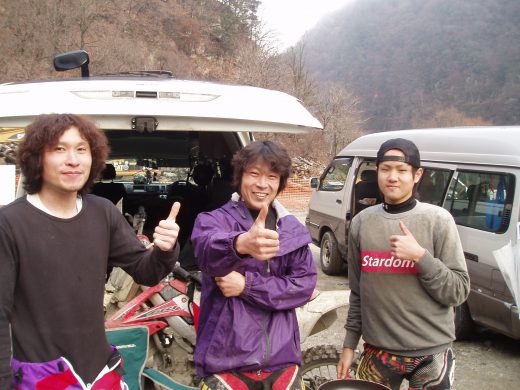 オートパーク　クワ