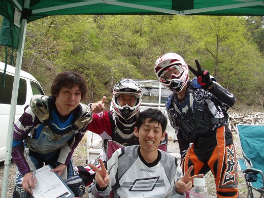 オートパーク　クワ