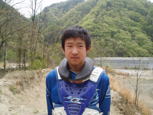 オートパーク　クワ