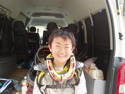 オートパーク　クワ