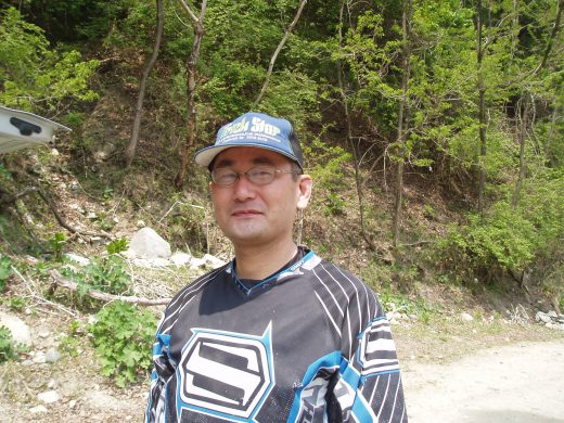 オートパーク　クワ