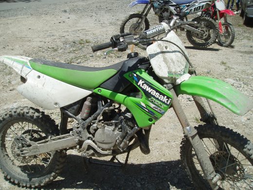 オートパーク　クワ