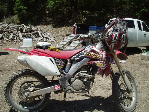 オートパーク　クワ