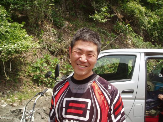 オートパーク　クワ