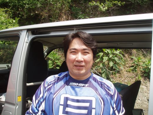 オートパーク　クワ