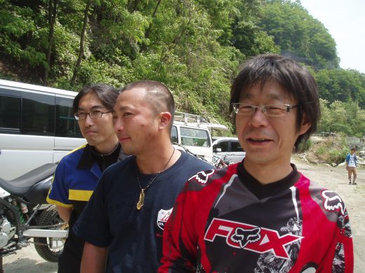 オートパーク　クワ