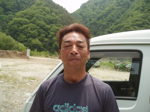 オートパーク　クワ