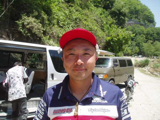 オートパーク　クワ