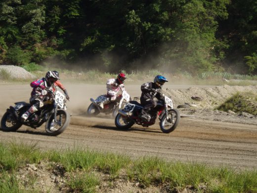 オートパーク　クワ