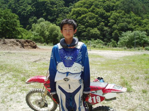 オートパーク　クワ